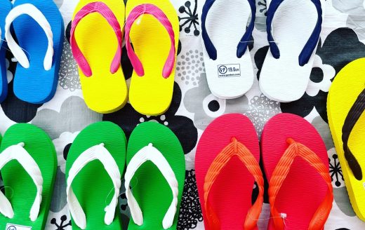 げんべい商店ビーチサンダルづくり